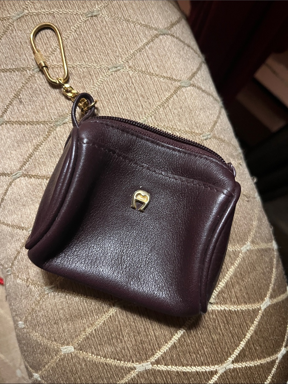 Vintage Leather Key Clip Coin Pouch - Deep Burgundy